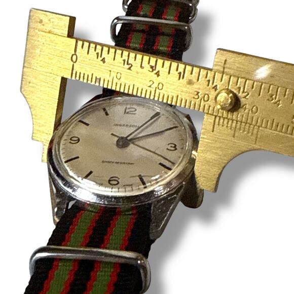 Vintage Ingersoll Watch Mens Silver Tone Manual Wind Field Watch 32mm WORKS - Picture 7 of 10